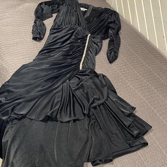 Ladies Vintage Black Gown - Picture 2 of 5